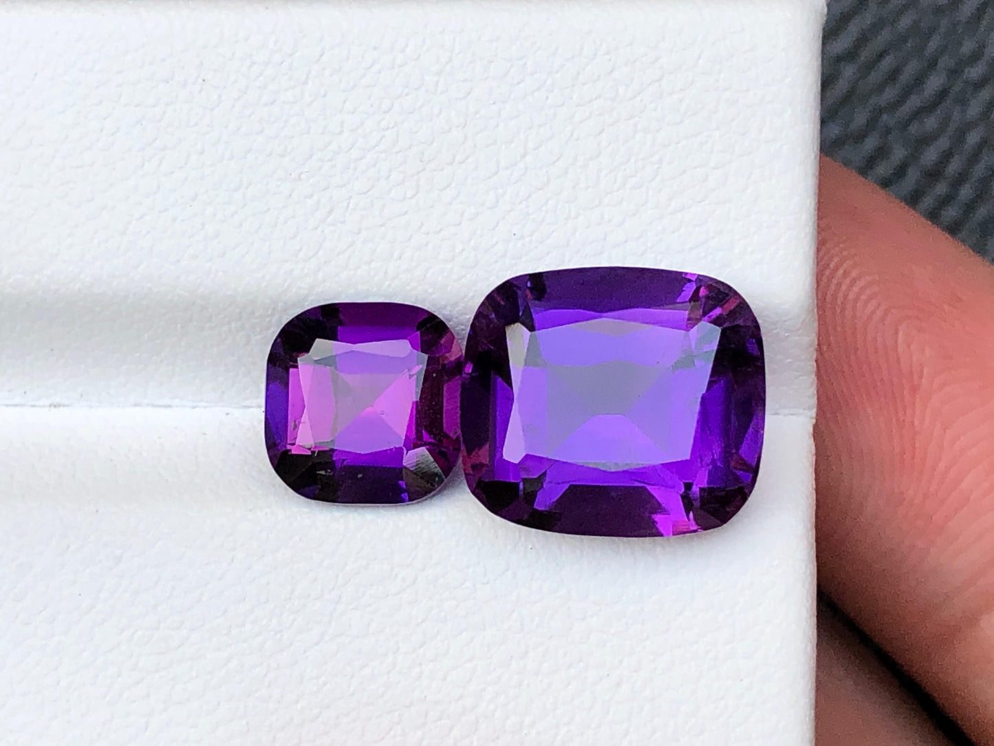 Natural Amethyst Gemstones 6.5ct 2.35ct Variants Loose Purple Crystals for Jewelry Making Healing