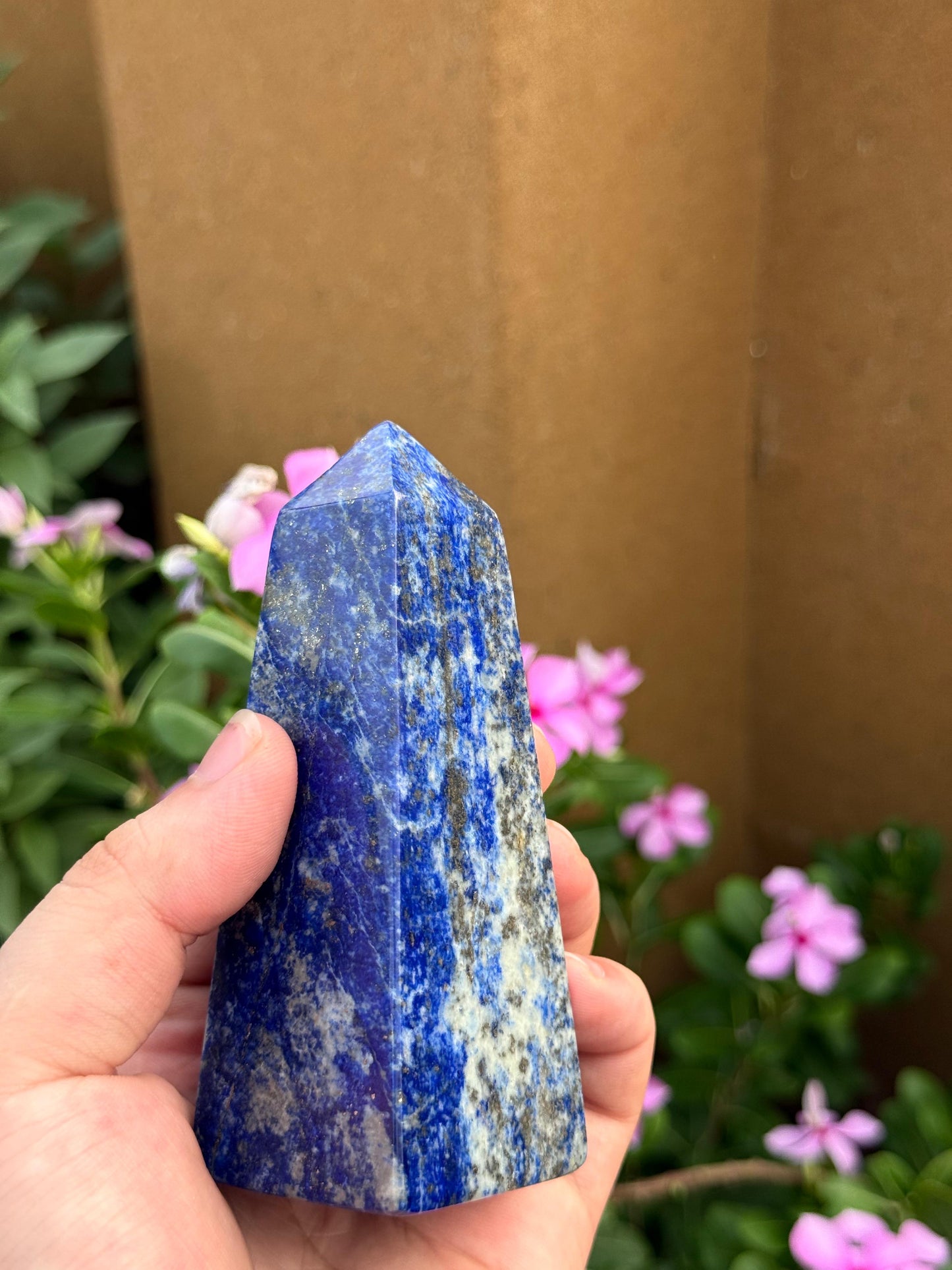Natural Afghan Lapis Lazuli Tower 330g 108.5 x 40 x 26.5 mm Origin Afghanistan
