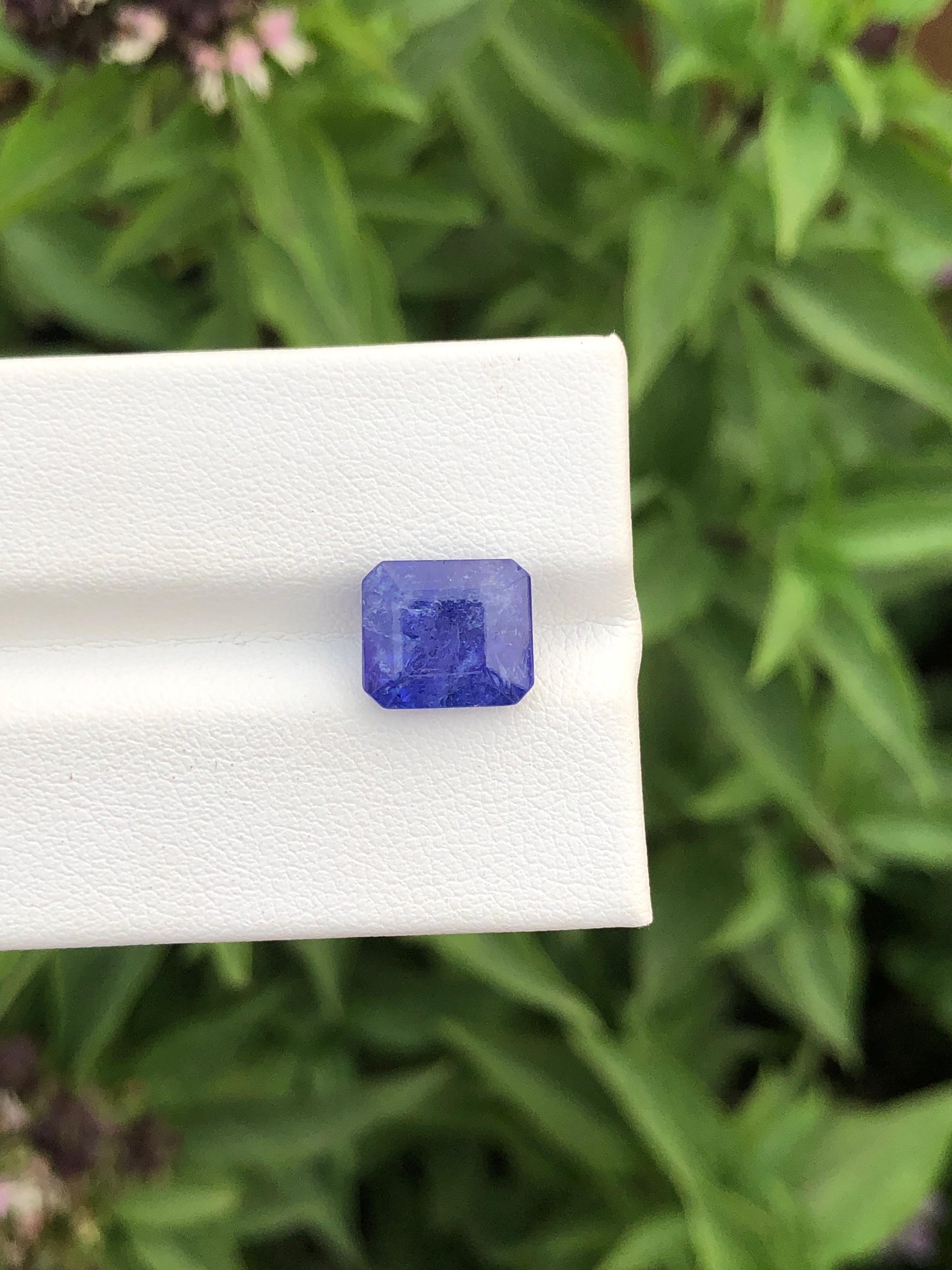 Natural Tanzanite Gemstone 4.65 Ct Oval Cut Tanzania Origin
