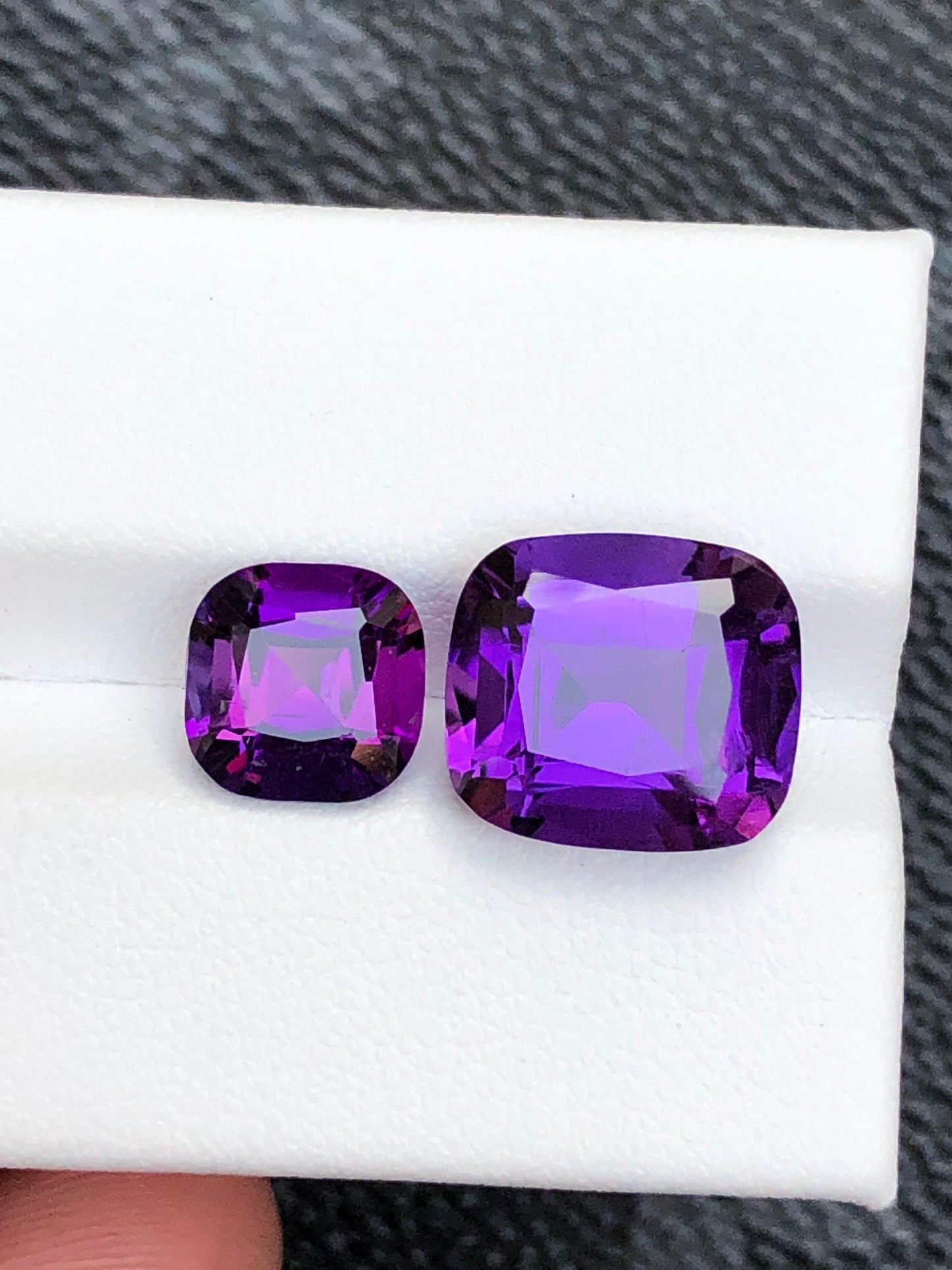 Natural Amethyst Gemstones 6.5ct 2.35ct Variants Loose Purple Crystals for Jewelry Making Healing