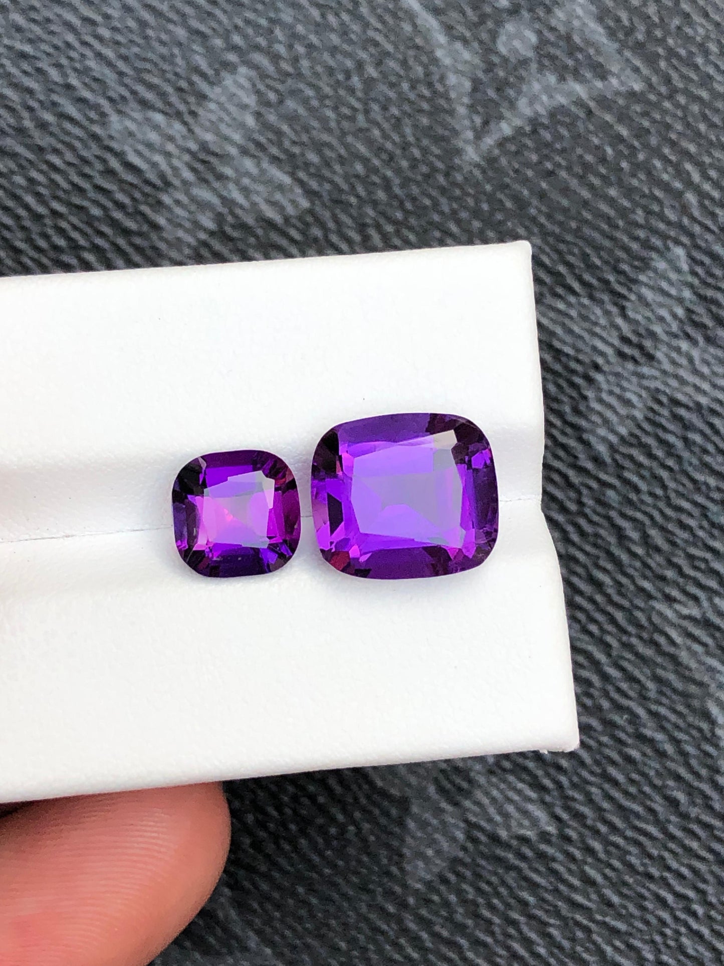 Natural Amethyst Gemstones 6.5ct 2.35ct Variants Loose Purple Crystals for Jewelry Making Healing
