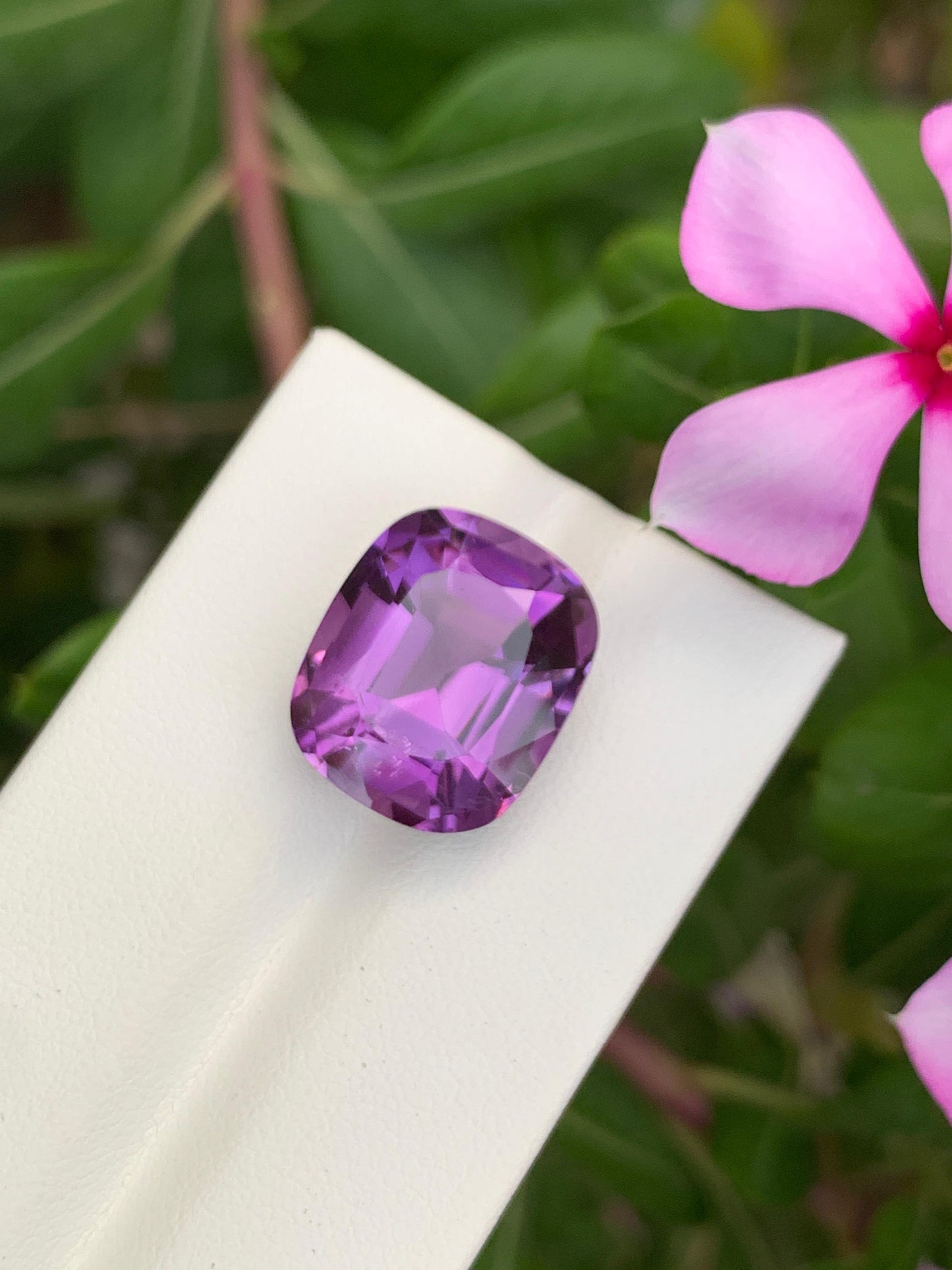 Natural Amethyst Deep Purple 13.35 Ct Faceted Gemstone Loose Stone for Jewelry