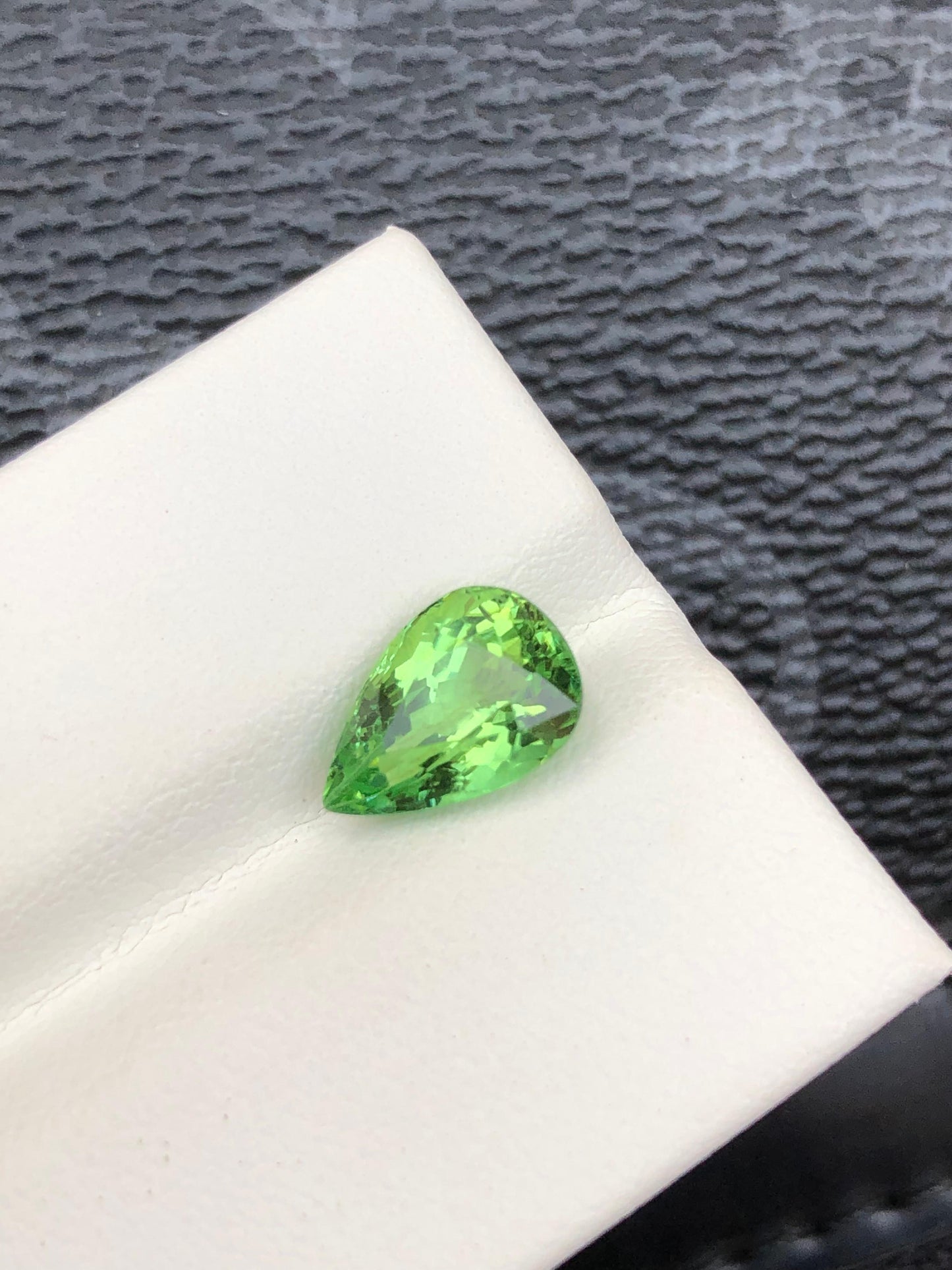 PearShaped 2.40 Ct Green Tourmaline Natural Gemstone for Fine Jewelry