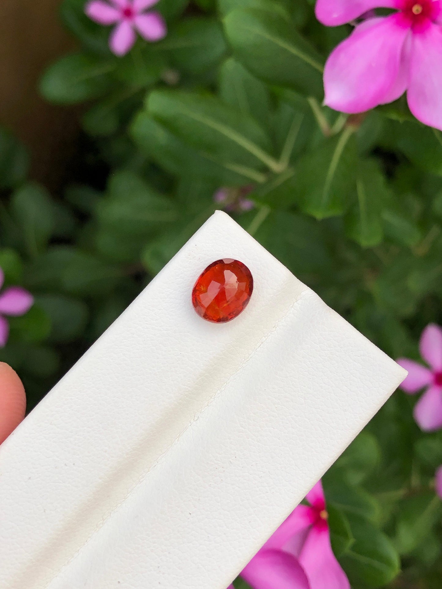 Natural Spessartite Garnet 3.50 Ct Oval Cut Loose Gemstone