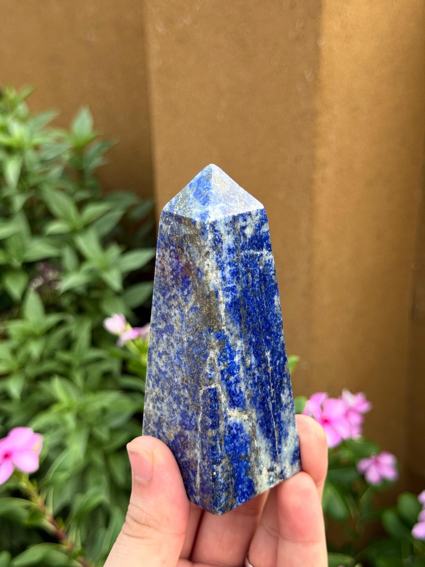 Natural Afghan Lapis Lazuli Tower 330g 108.5 x 40 x 26.5 mm Origin Afghanistan