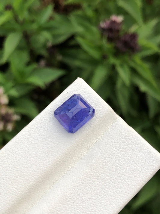 Natural Tanzanite Gemstone 4.65 Ct Oval Cut Tanzania Origin