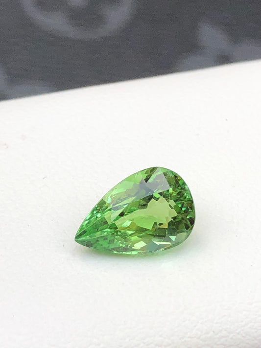 PearShaped 2.40 Ct Green Tourmaline Natural Gemstone for Fine Jewelry