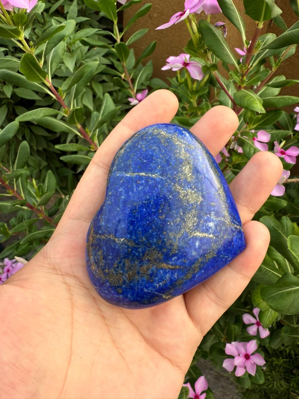 Natural Afghan Lapis Lazuli Heart  205g  81.3 x 62.1 x 25 mm  Origin: Afghanistan